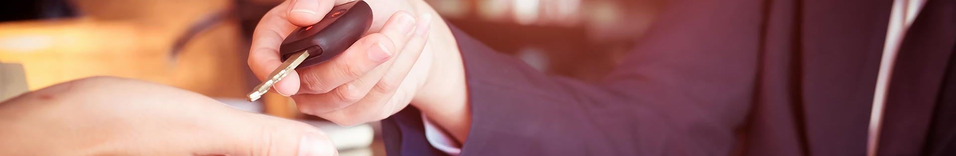 Mal crédito? Sin crédito? Sin número de Seguro Social? Te ayudamos!